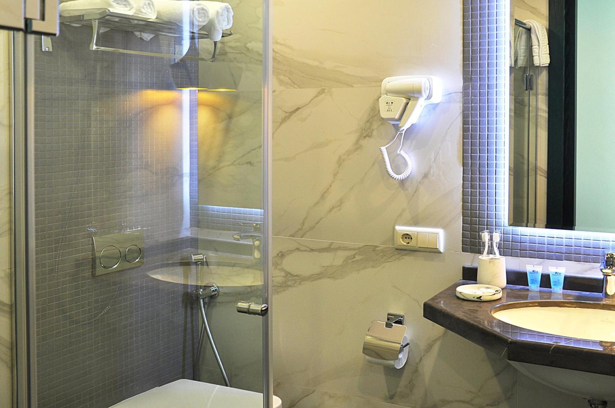 River View Hotel Tbilisi Ngoại thất bức ảnh