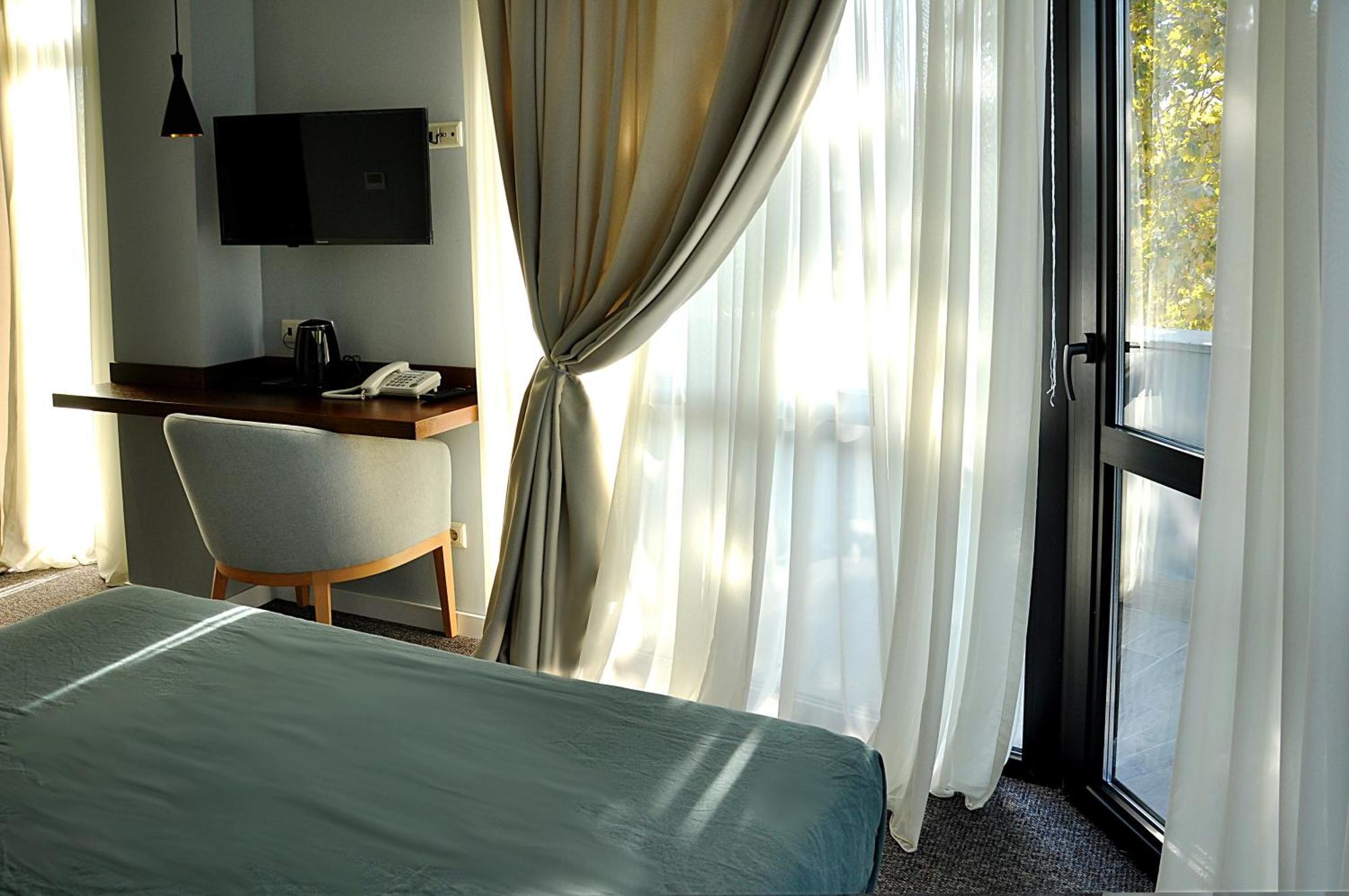 River View Hotel Tbilisi Ngoại thất bức ảnh